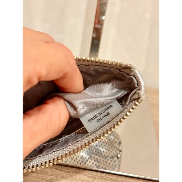 NWT Michael Kors Embellished Sequin Zipper Coin Purse Metallic Silver - Picture 10 of 11